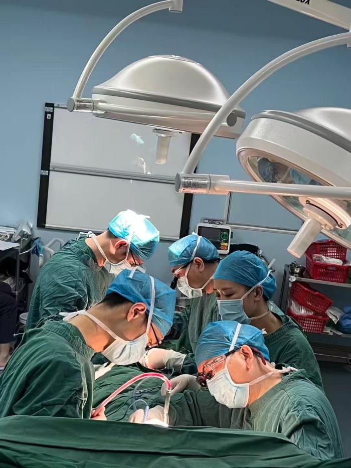 湘南学院附属医院：勇攀心脏外科高峰，守护百姓“心”健康1 (2).jpg